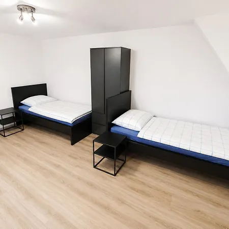 5 Bett Monteurwohnung In Hauptstrasse Apartment Emden